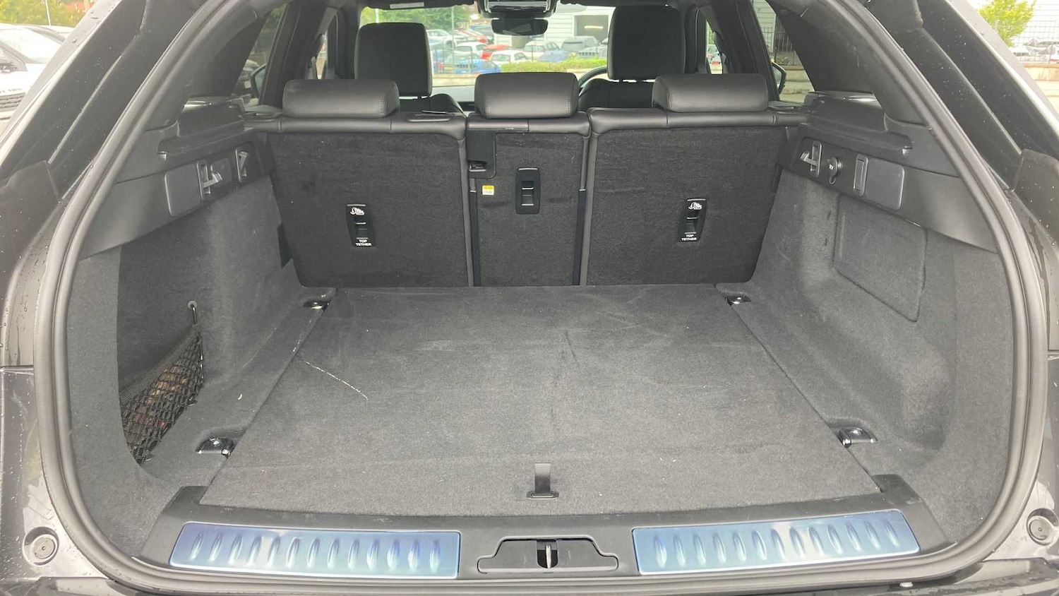 Used Land Rover Range Rover Velar 2025 for sale - 76460534: Photo 10