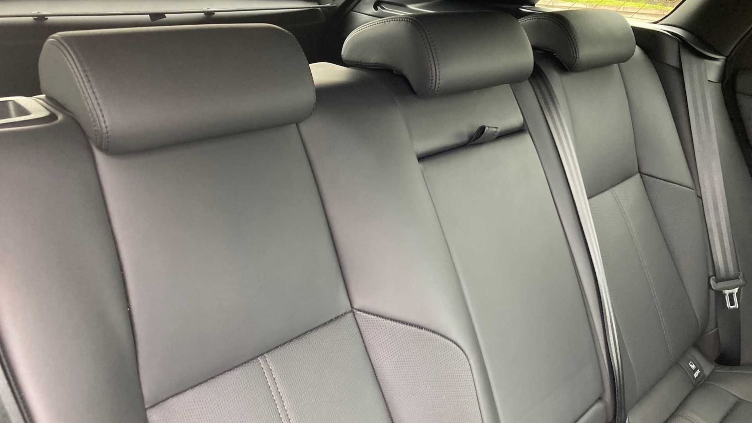 Used Land Rover Range Rover Velar 2025 for sale - 76460534: Photo 35