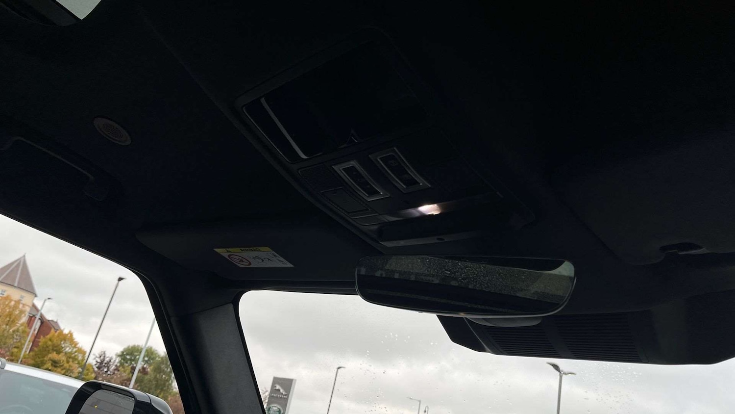 Used Land Rover Defender 2022 for sale - 76460604: Photo 23