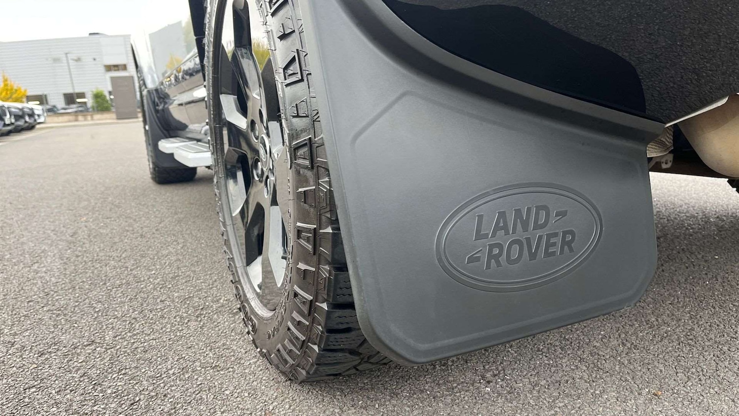 Used Land Rover Defender 2022 for sale - 76460604: Photo 34