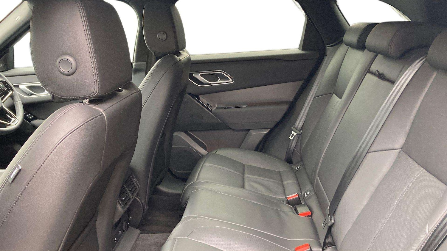 Used Land Rover Range Rover Velar 2023 for sale - 76460535: Photo 4