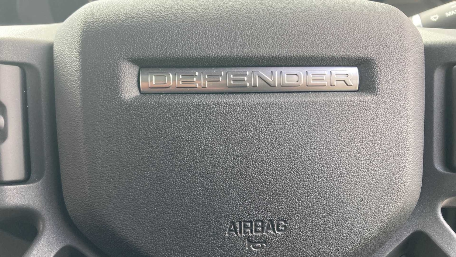 Used Land Rover Defender 2023 for sale - 76648921: Photo 28