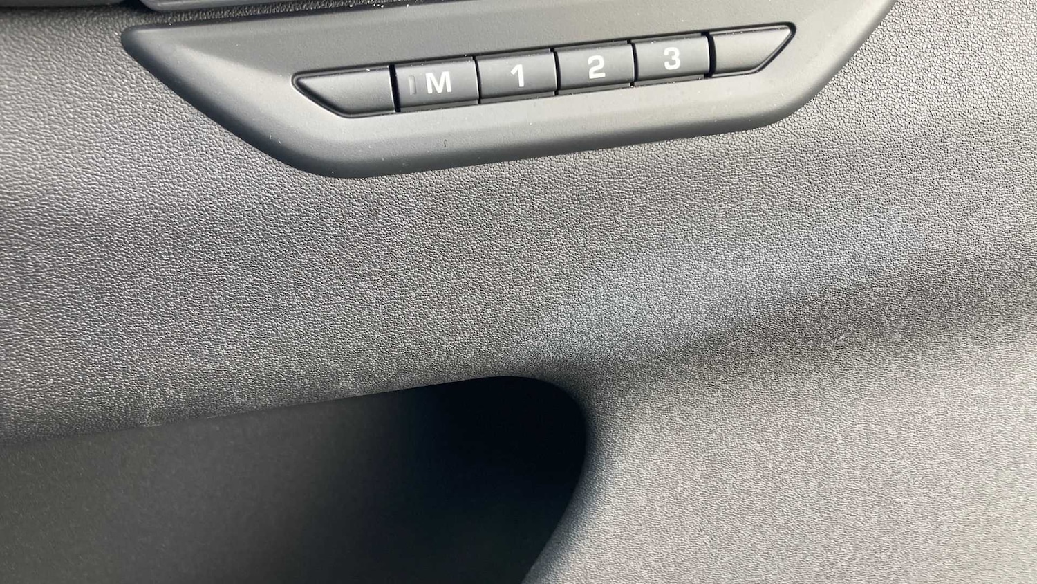 Used Land Rover Discovery Sport 2024 for sale - 76460041: Photo 24