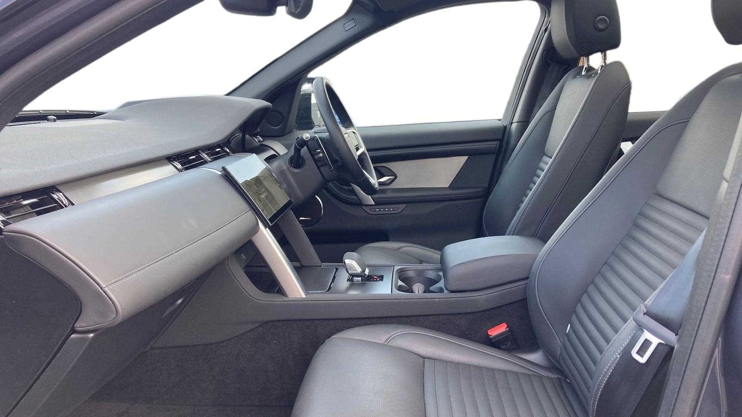 Used Land Rover Discovery Sport 2024 for sale - 76460041: Photo 3