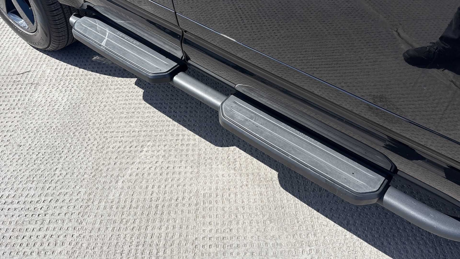 Used Land Rover Defender 2024 for sale - 76460614: Photo 30