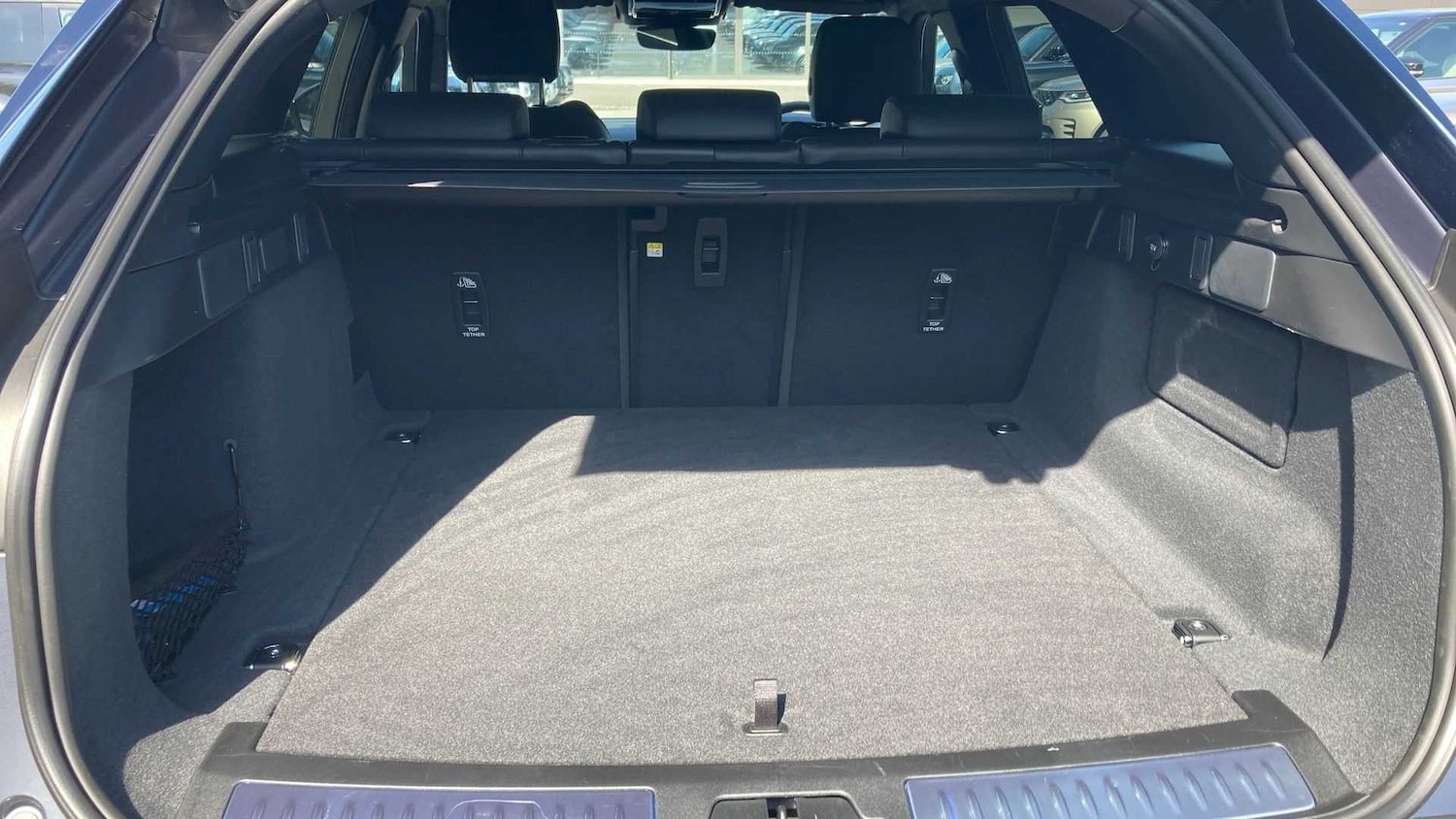 Used Land Rover Range Rover Velar 2025 for sale - 76460287: Photo 10