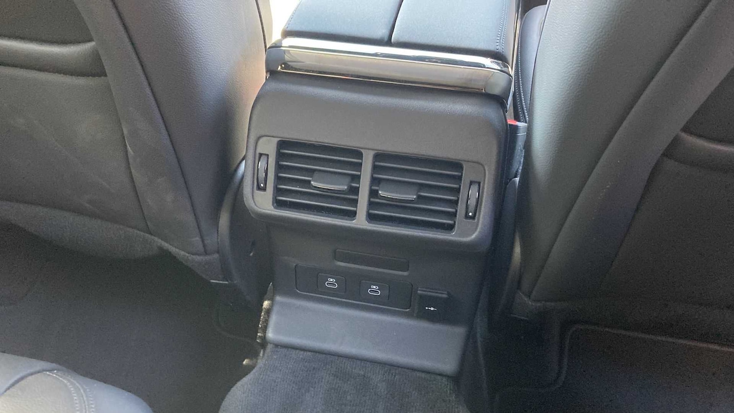 Used Land Rover Range Rover Velar 2025 for sale - 76460287: Photo 18