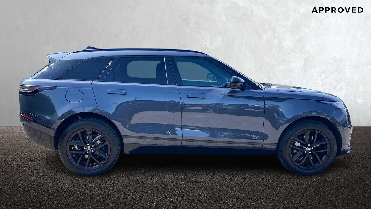 Used Land Rover Range Rover Velar 2025 for sale - 76460287: Photo 5