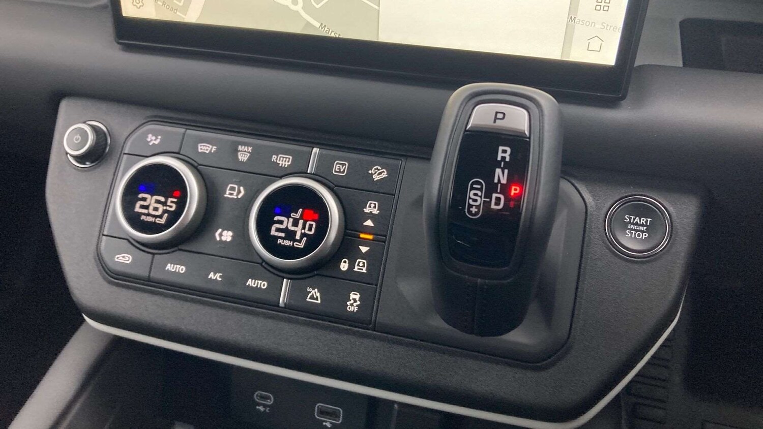 Used Land Rover Defender 2024 for sale - 77389873: Photo 13