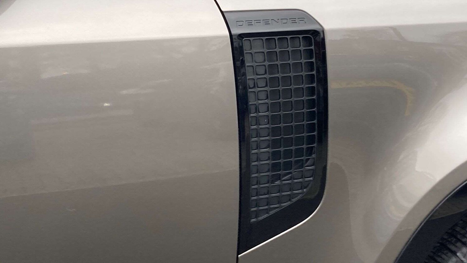 Used Land Rover Defender 2024 for sale - 77389873: Photo 20