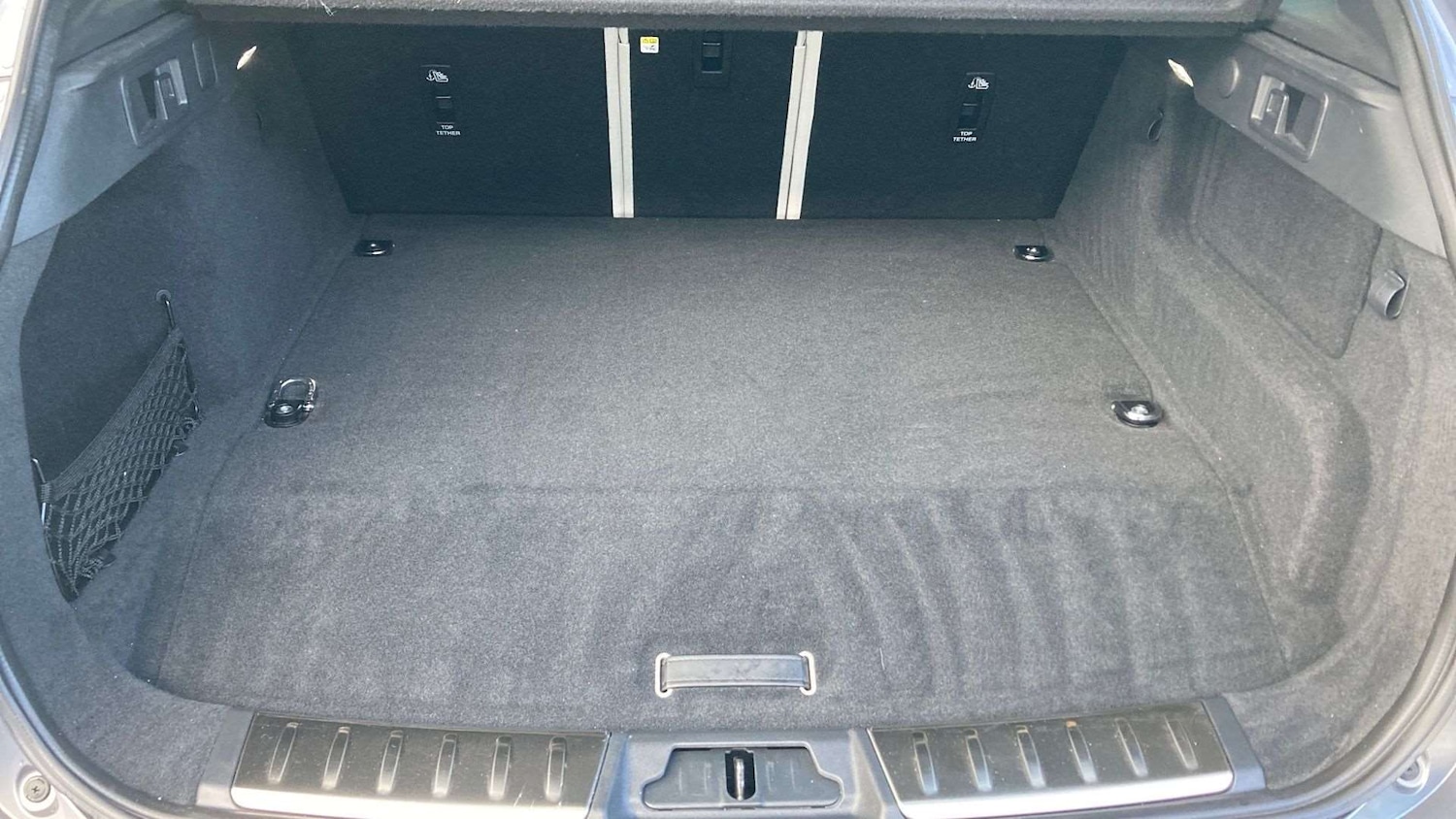 Used Jaguar F-Pace 2023 for sale - 77740832: Photo 10