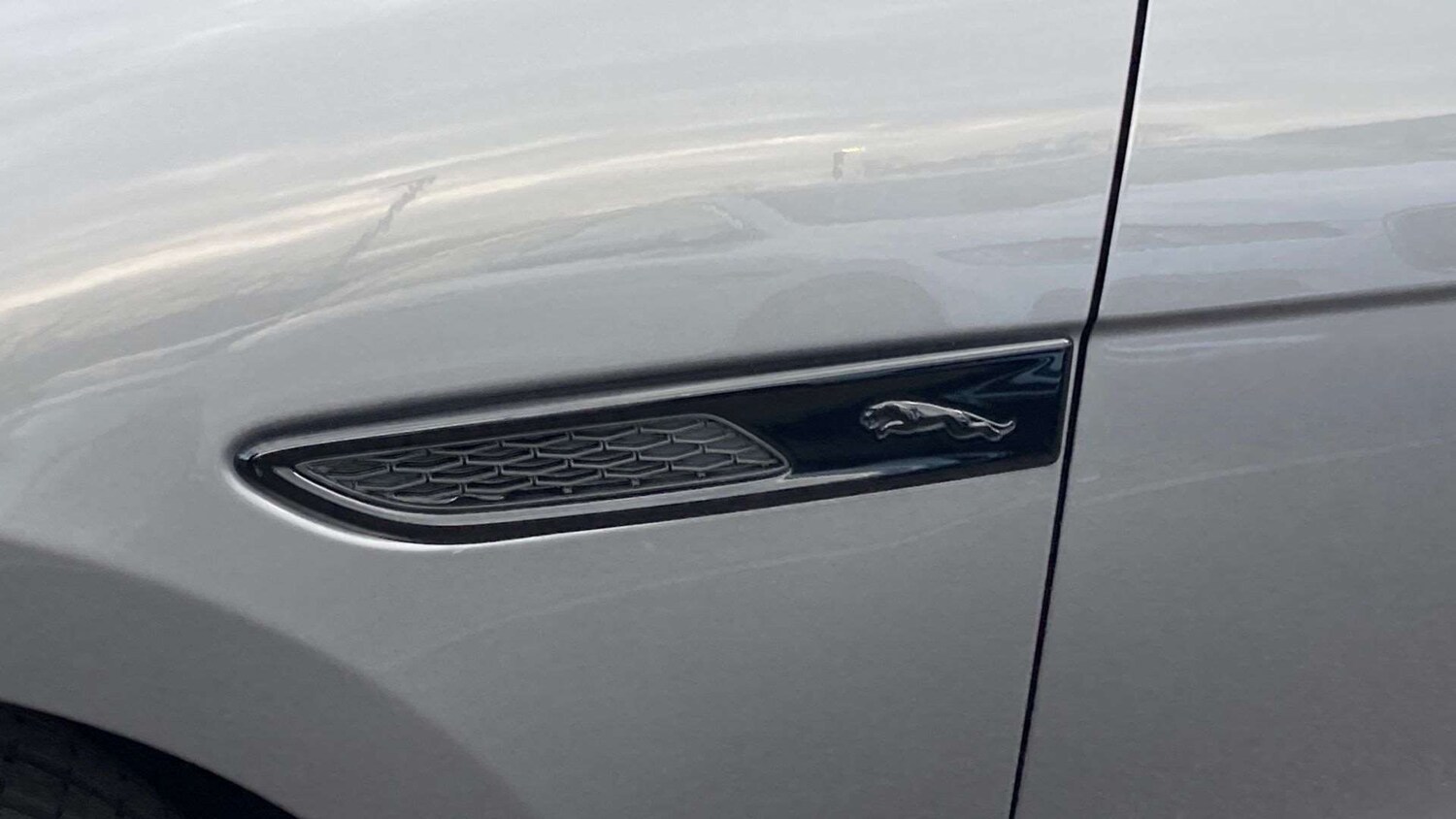 Used Jaguar F-Pace 2023 for sale - 77740832: Photo 33