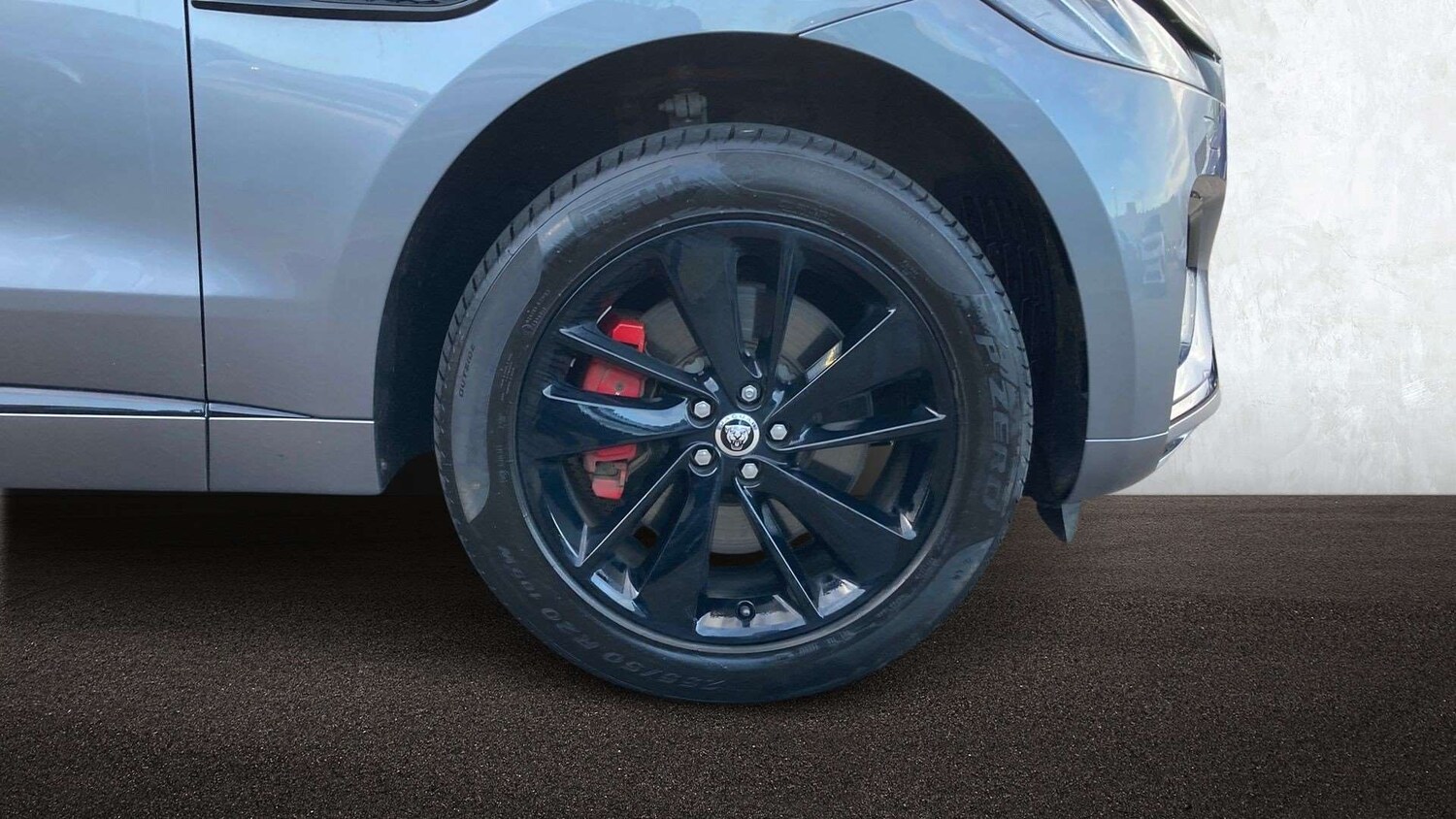 Used Jaguar F-Pace 2023 for sale - 77740832: Photo 8