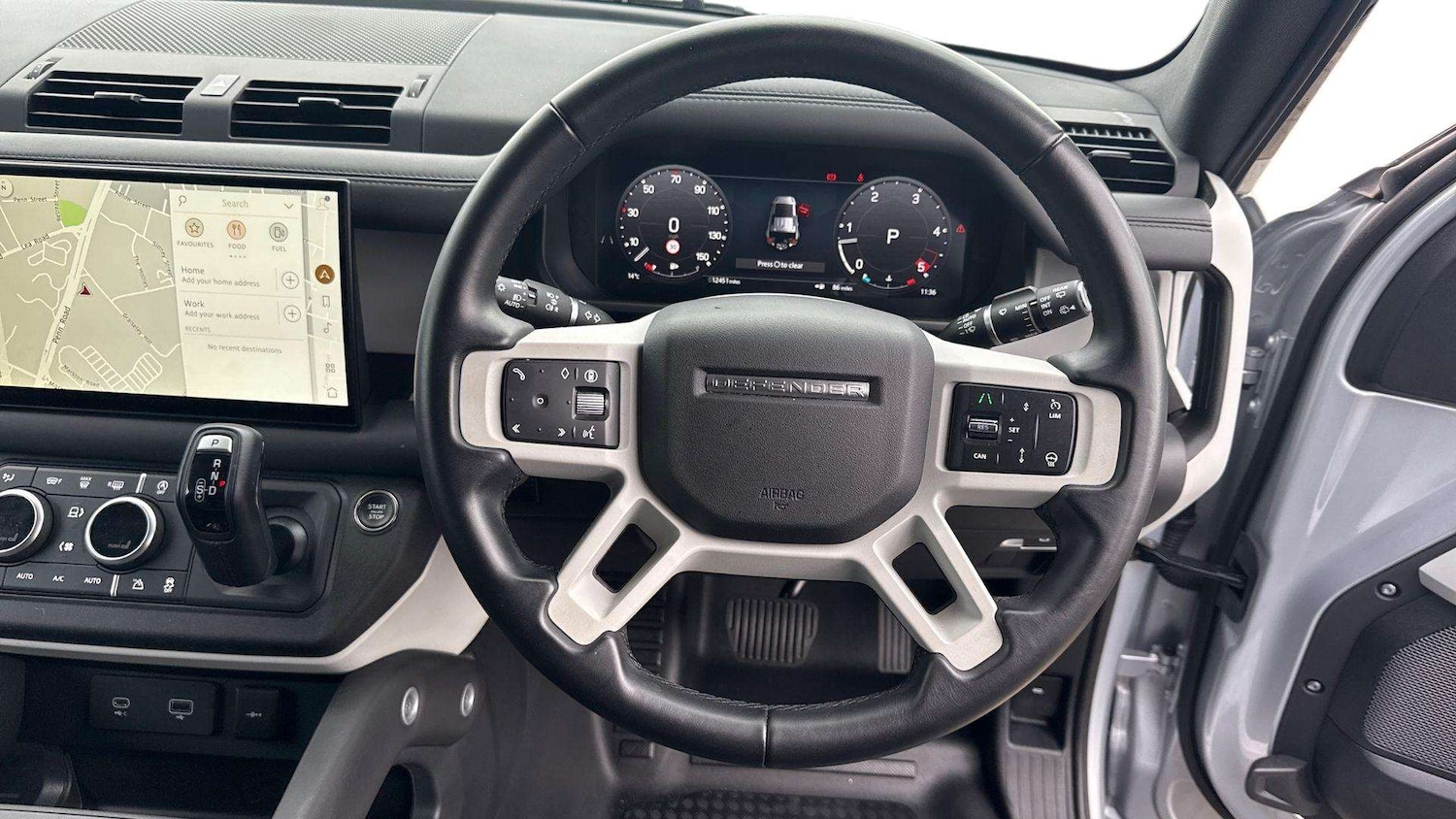 Used Land Rover Defender 110 2024 for sale - 76460096: Photo 15