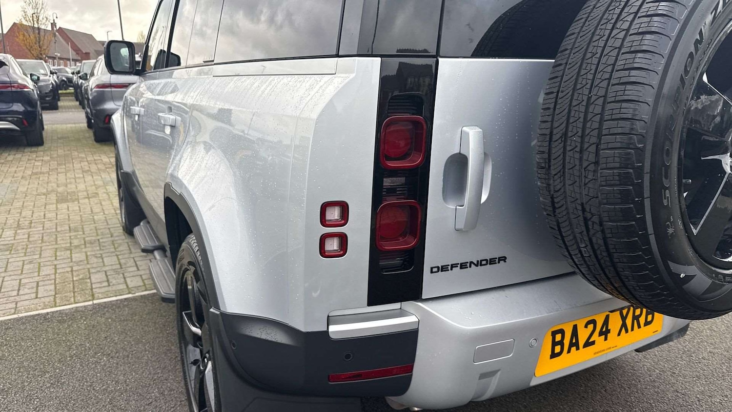 Used Land Rover Defender 110 2024 for sale - 76460096: Photo 19