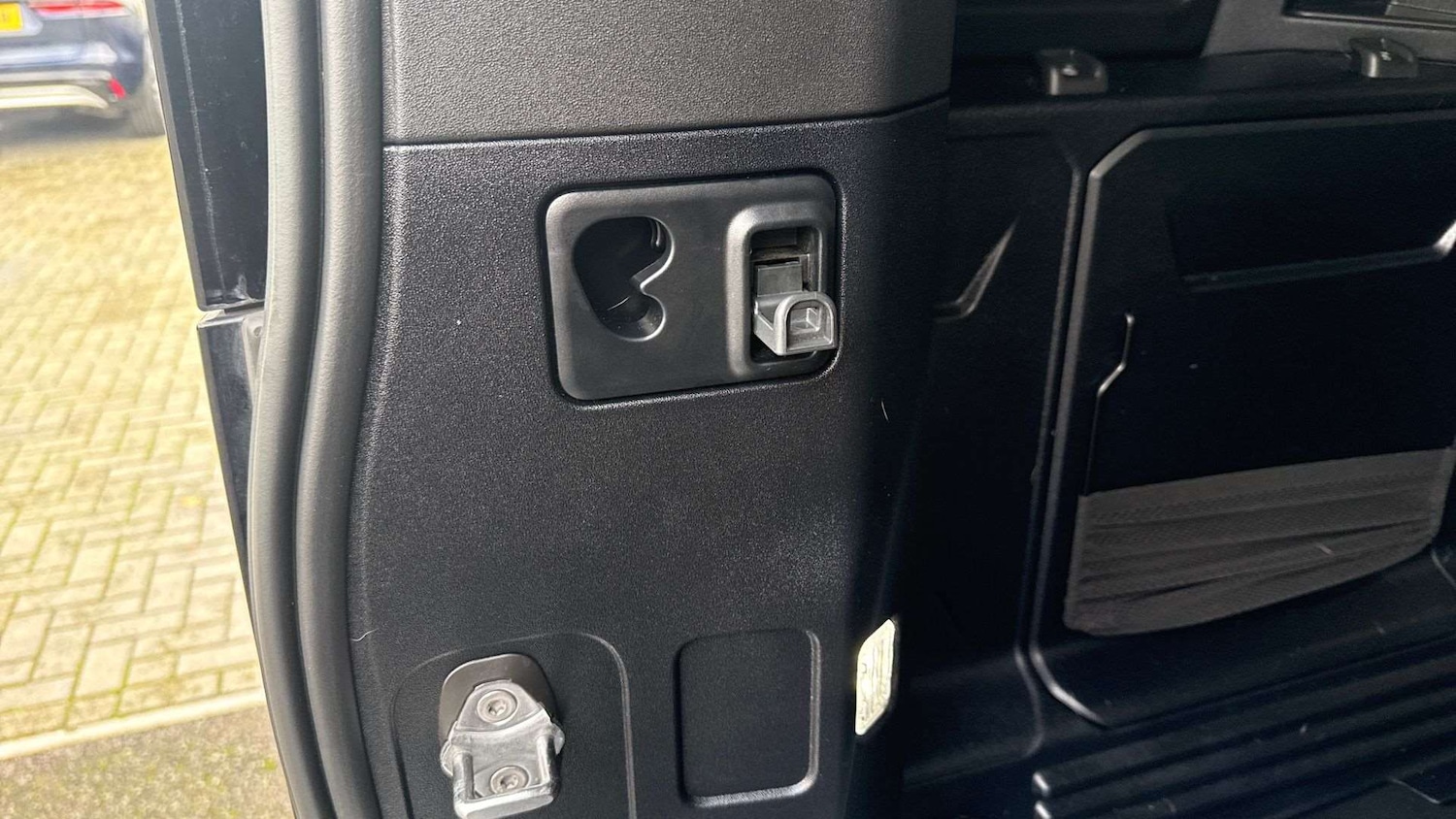 Used Land Rover Defender 110 2024 for sale - 76460096: Photo 27