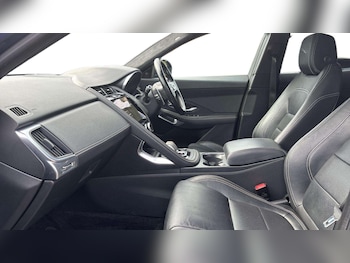 Used Jaguar E-Pace 2021 for sale - 79535707: Photo