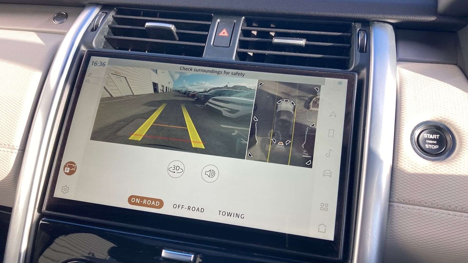 Used Land Rover Discovery 2023 for sale - 77842466: Photo 12