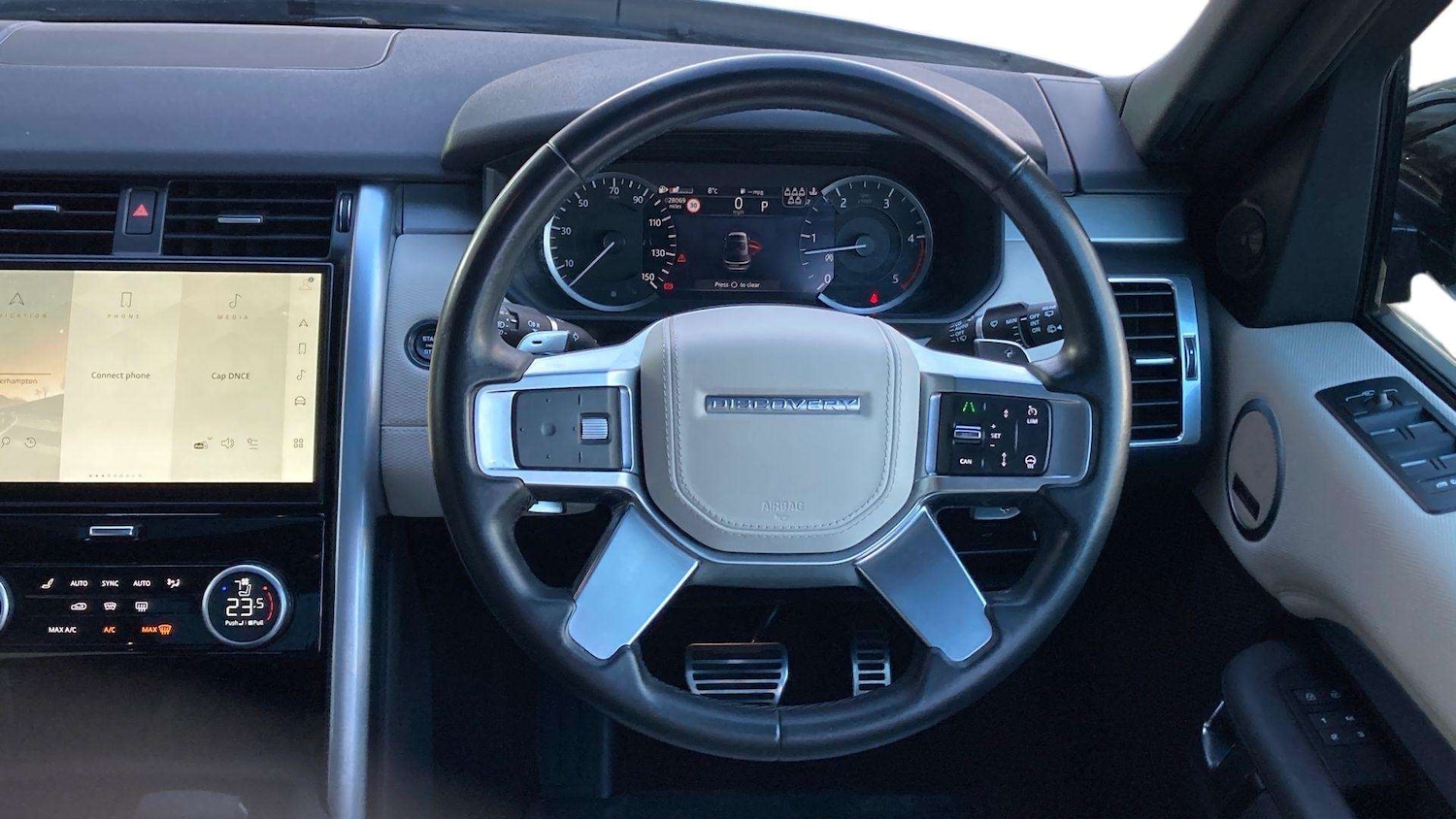 Used Land Rover Discovery 2023 for sale - 77842466: Photo 15