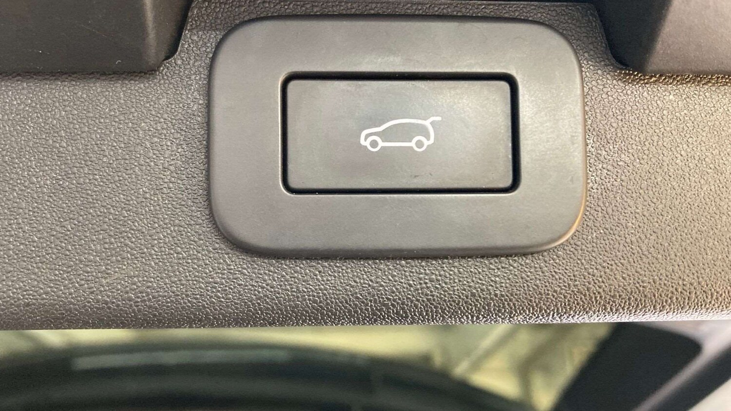 Used Land Rover Discovery 2023 for sale - 77842466: Photo 29