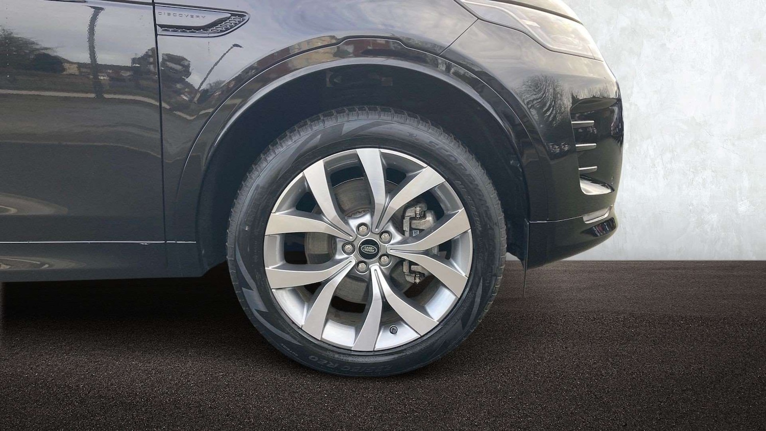 Used Land Rover Discovery Sport 2024 for sale - 76827652: Photo 8