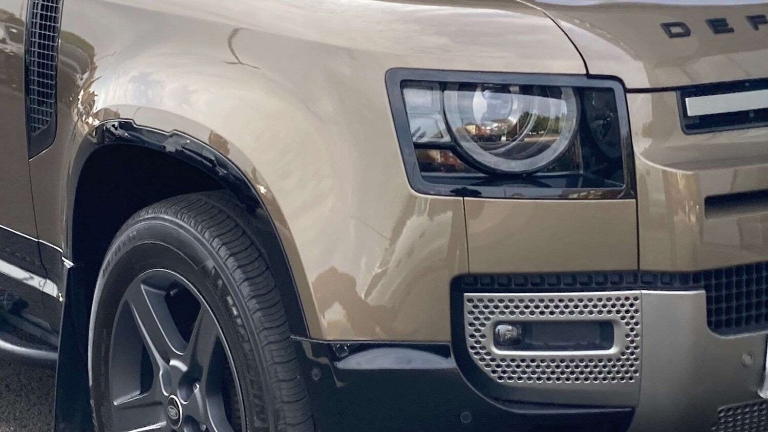 Used Land Rover Defender 2022 for sale - 76459927: Photo 17