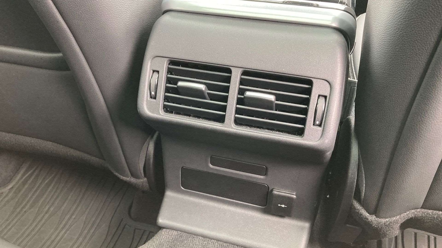 Used Land Rover Range Rover Velar 2023 for sale - 77811092: Photo 18