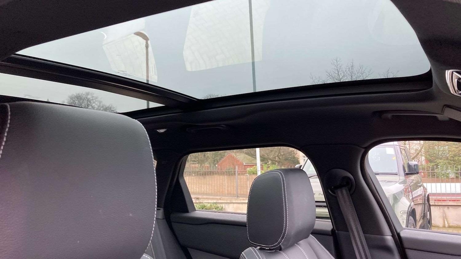 Used Land Rover Range Rover Velar 2023 for sale - 77811092: Photo 21