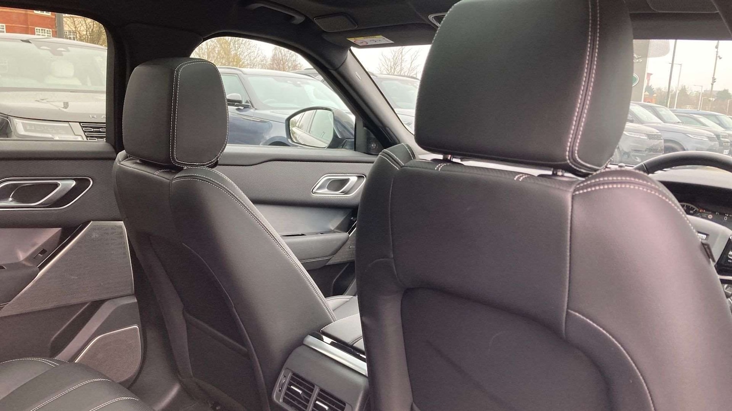 Used Land Rover Range Rover Velar 2023 for sale - 77811092: Photo 33