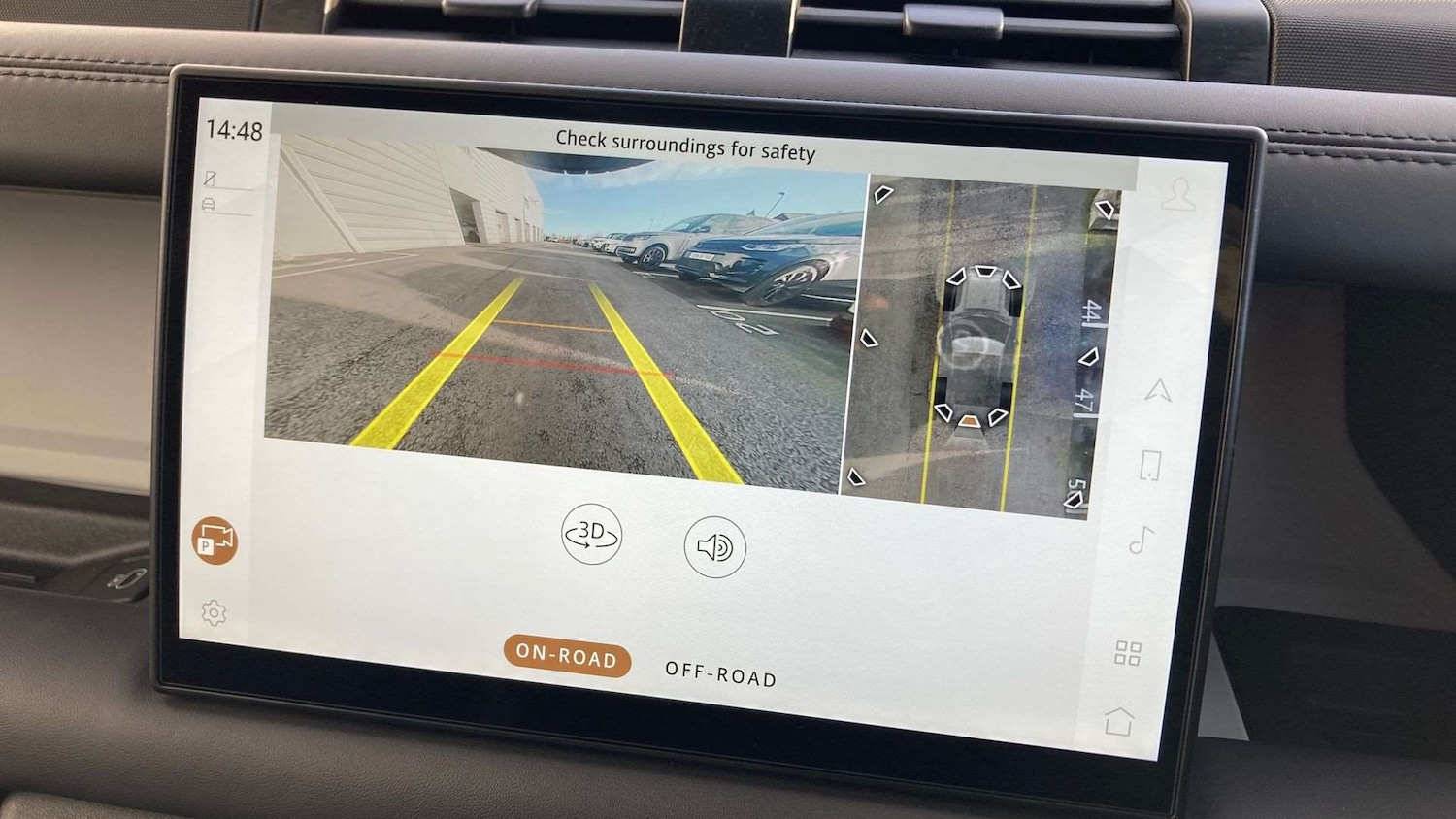 Used Land Rover Defender 2025 for sale - 76636776: Photo 12