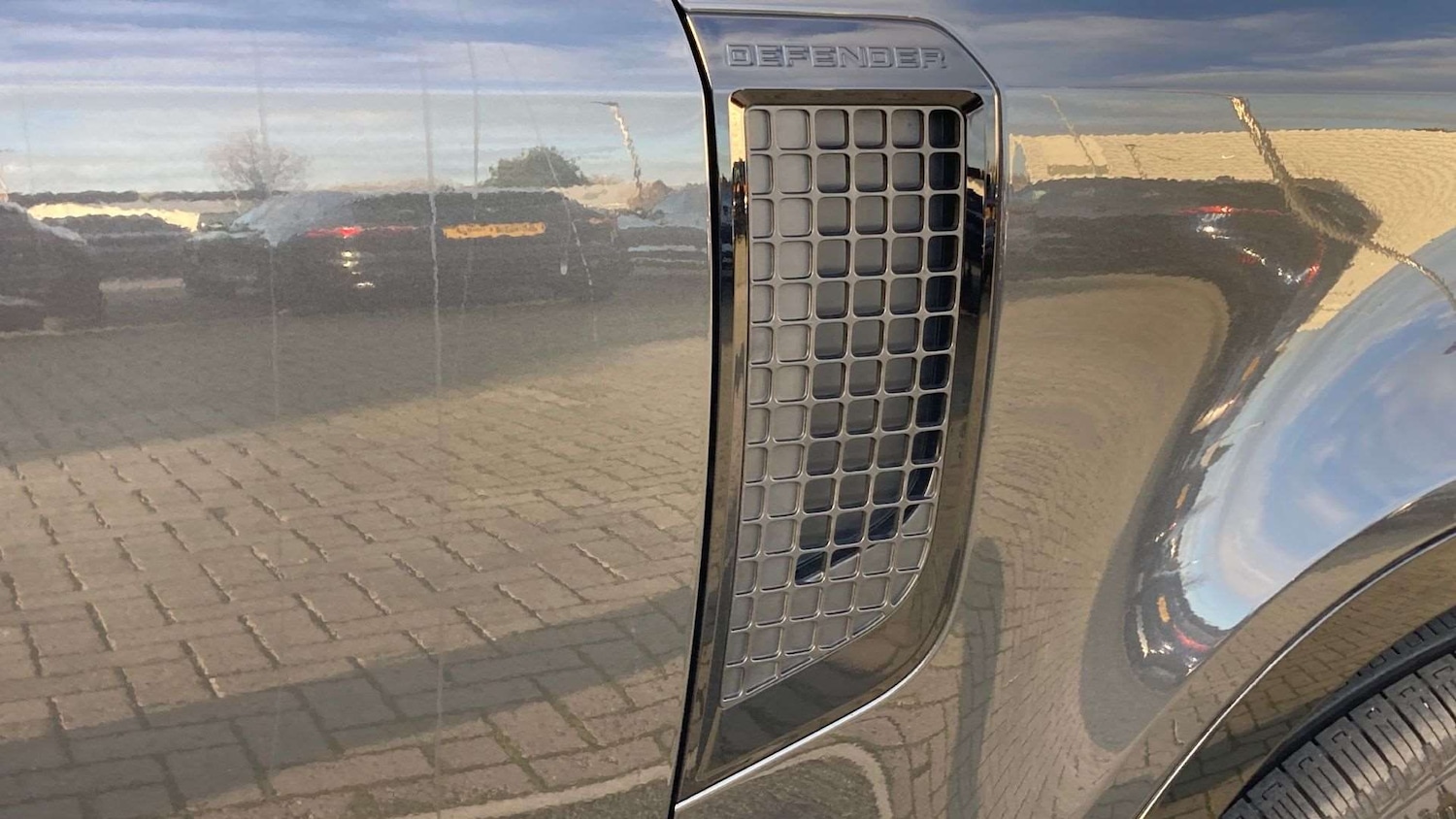 Used Land Rover Defender 2025 for sale - 76636776: Photo 20