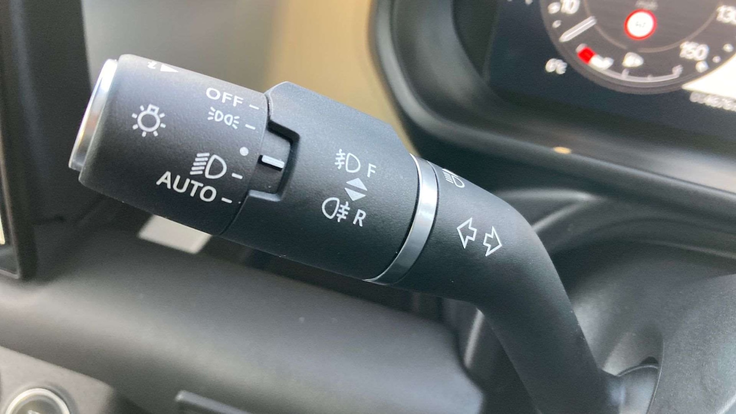 Used Land Rover Defender 2025 for sale - 76636776: Photo 34