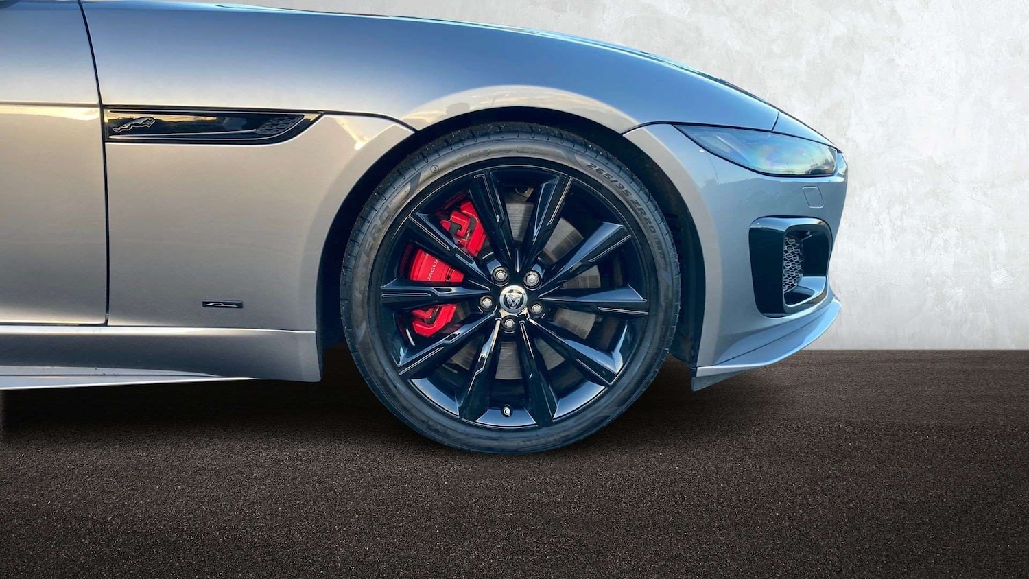 Used Jaguar F-Type 2024 for sale - 77112259: Photo 8