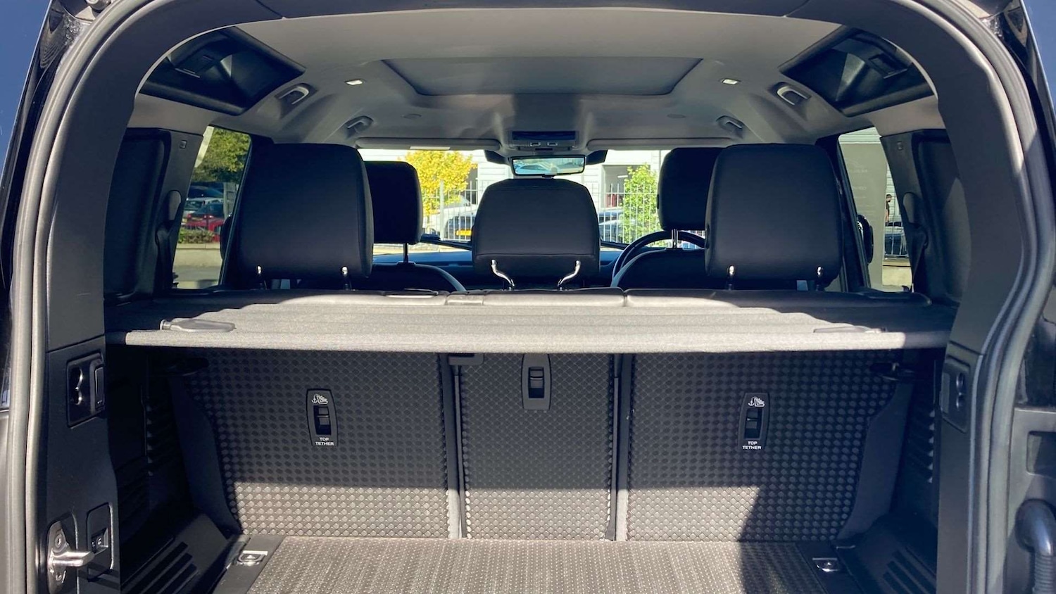 Used Land Rover Defender 2022 for sale - 76460667: Photo 10