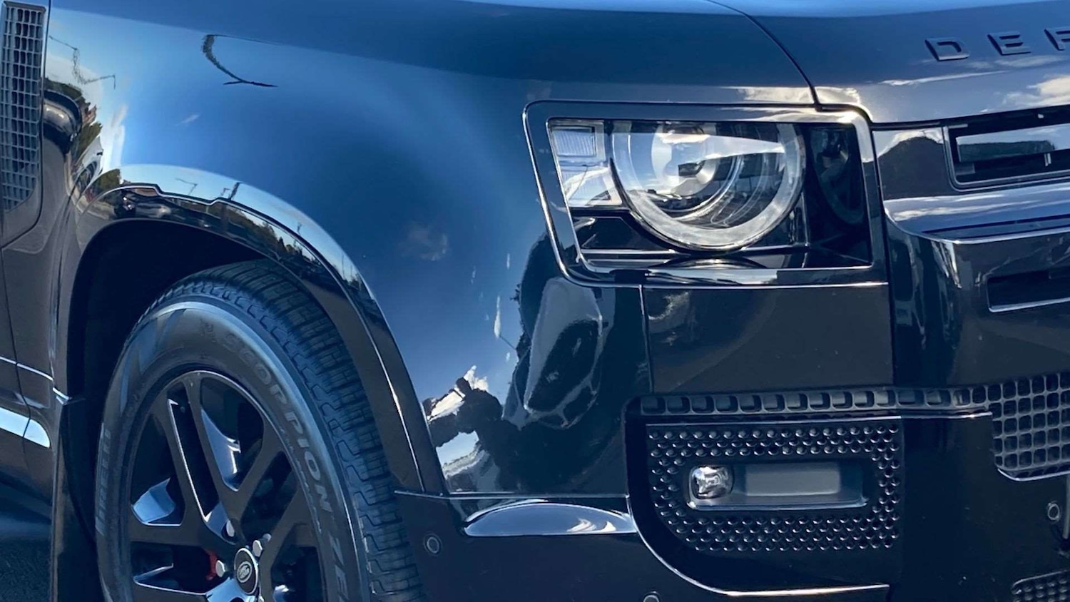 Used Land Rover Defender 2022 for sale - 76460667: Photo 17