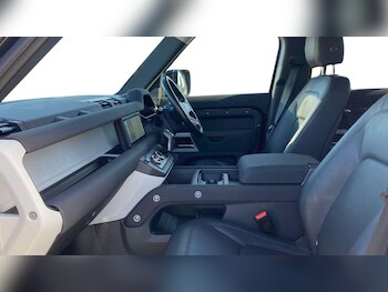 Used Land Rover Defender 2022 for sale - 76460667: Photo