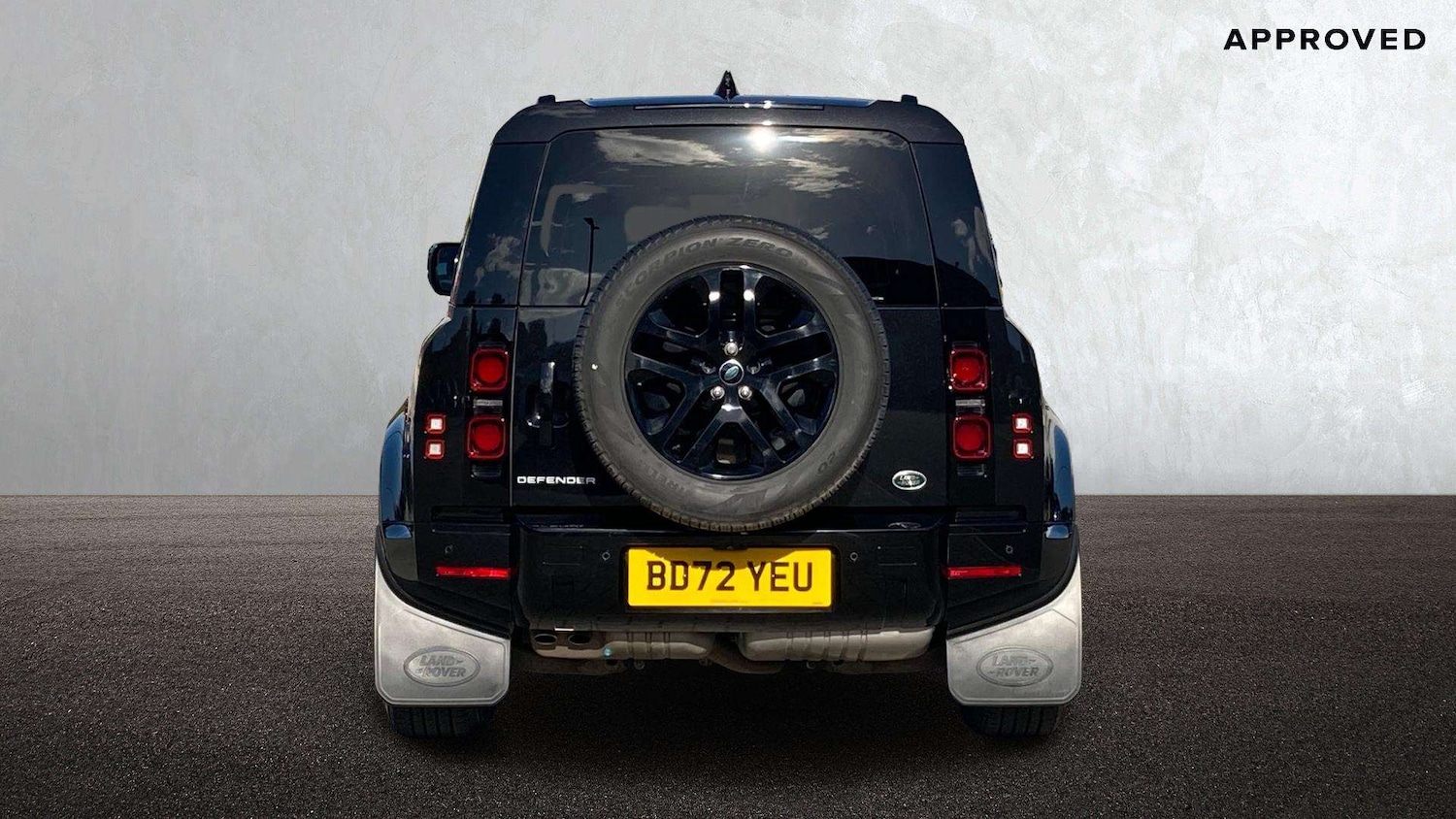 Used Land Rover Defender 2022 for sale - 76460667: Photo 6