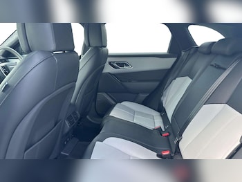Used Land Rover Range Rover Velar 2025 for sale - 79294773: Photo