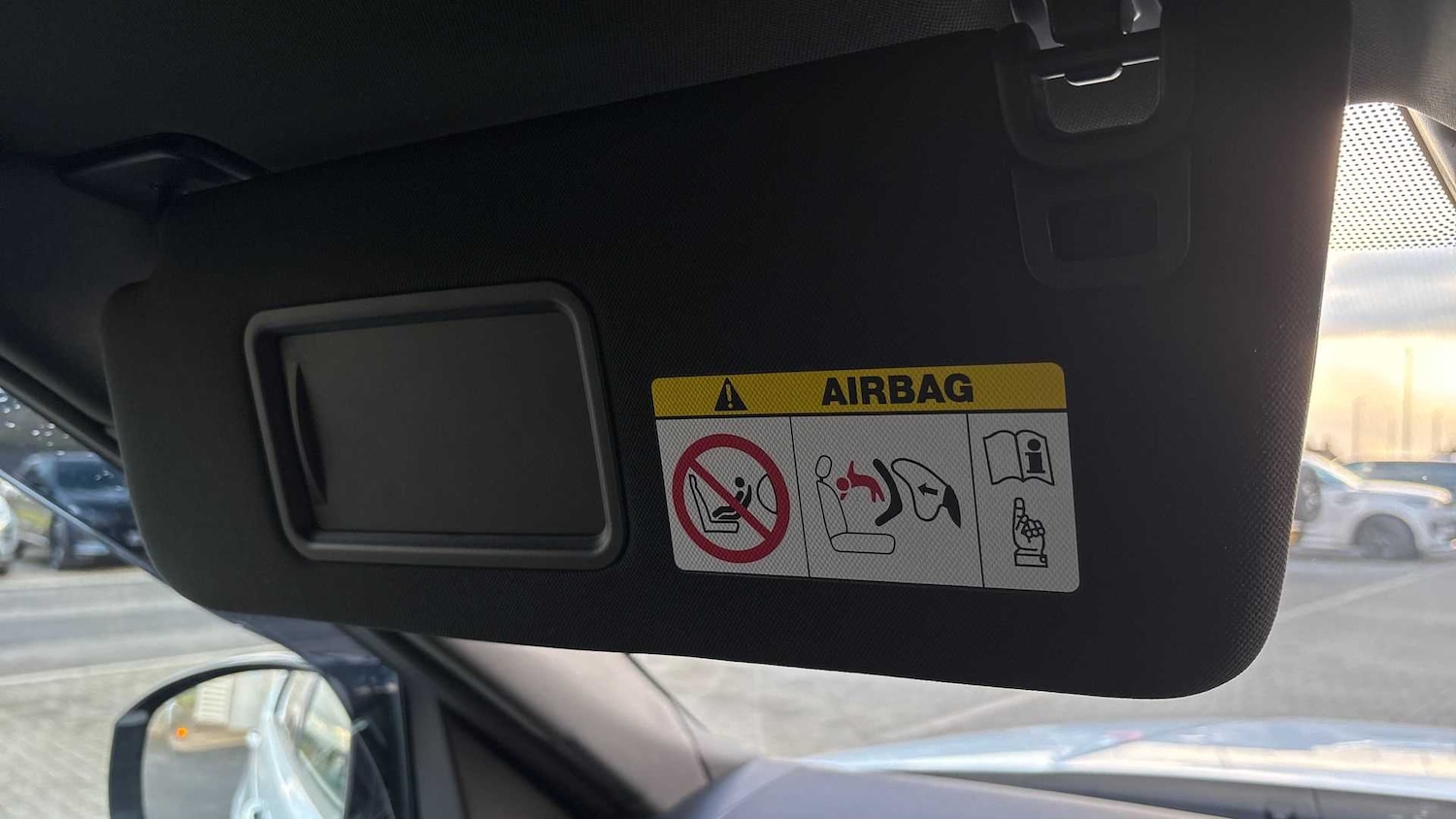 Used Land Rover Discovery 2024 for sale - 76460473: Photo 18