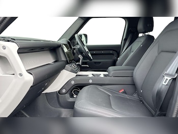 Used Land Rover Defender 2026 for sale - 79319538: Photo