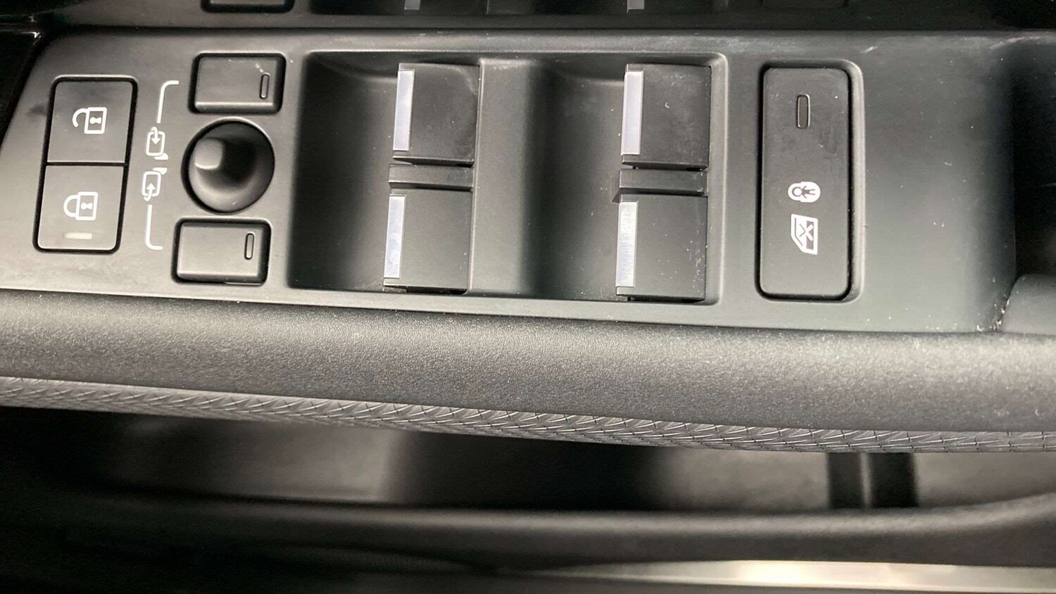 Used Land Rover Range Rover Evoque 2023 for sale - 77085082: Photo 25