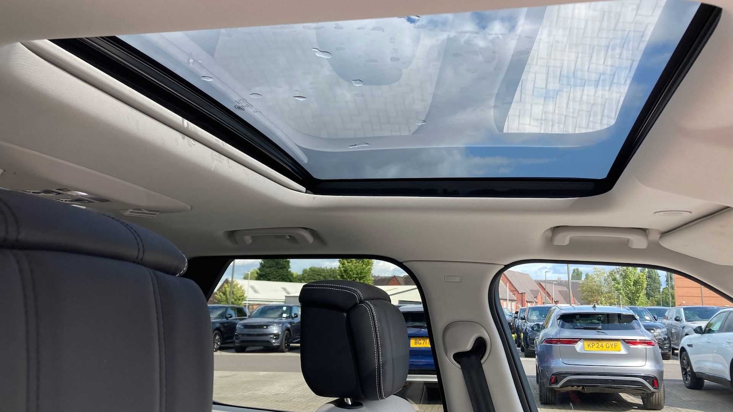 Used Land Rover Discovery 2025 for sale - 76459957: Photo 21