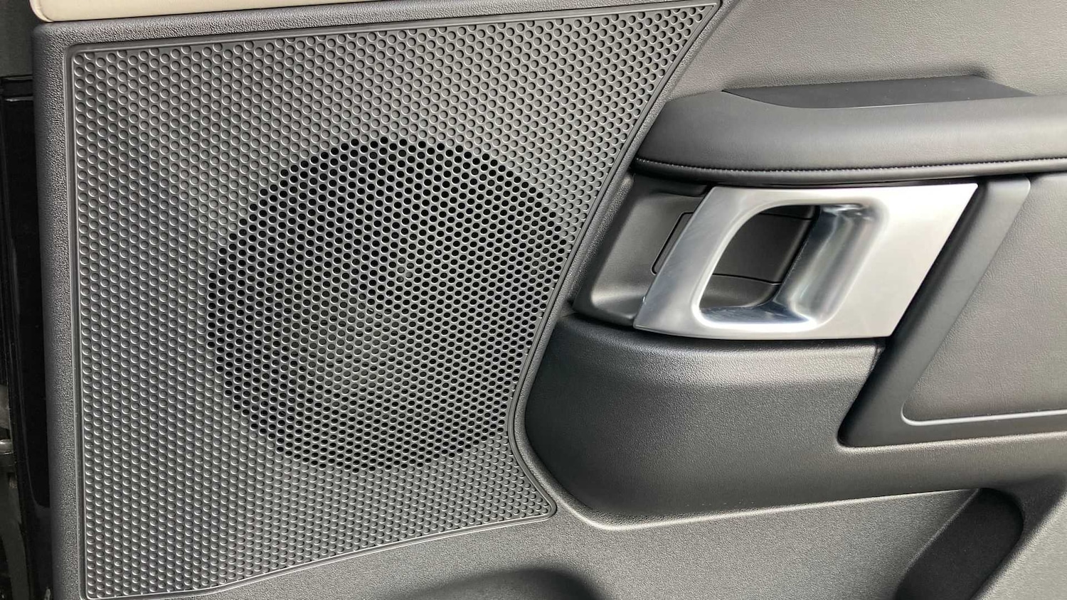 Used Land Rover Discovery 2025 for sale - 76459957: Photo 27