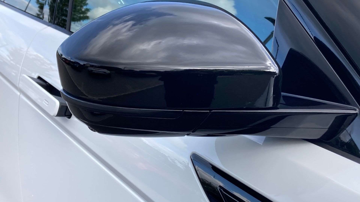 Used Land Rover Range Rover Evoque 2025 for sale - 76460636: Photo 32