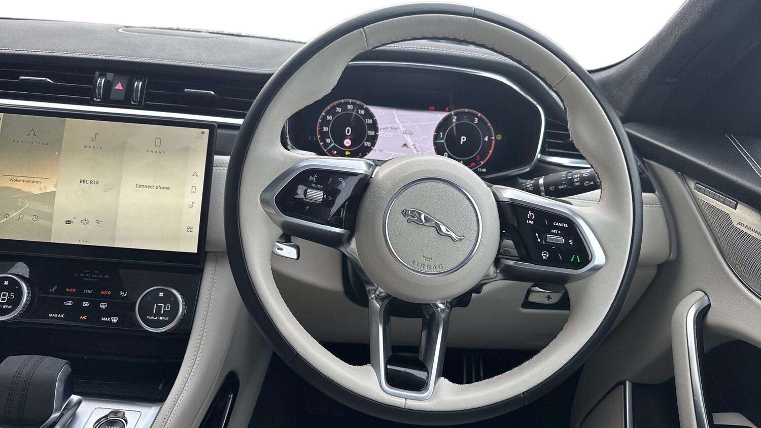 Used Jaguar F-Pace 2024 for sale - 76459955: Photo 15