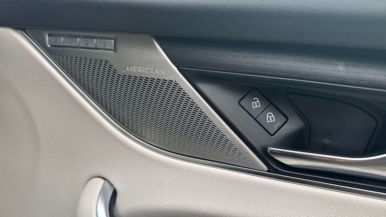 Used Jaguar F-Pace 2024 for sale - 76459955: Photo 24