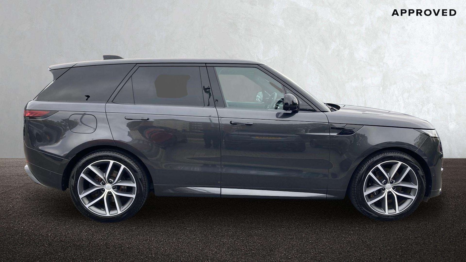 Used Land Rover Range Rover Sport 2024 for sale - 76459818: Photo 5