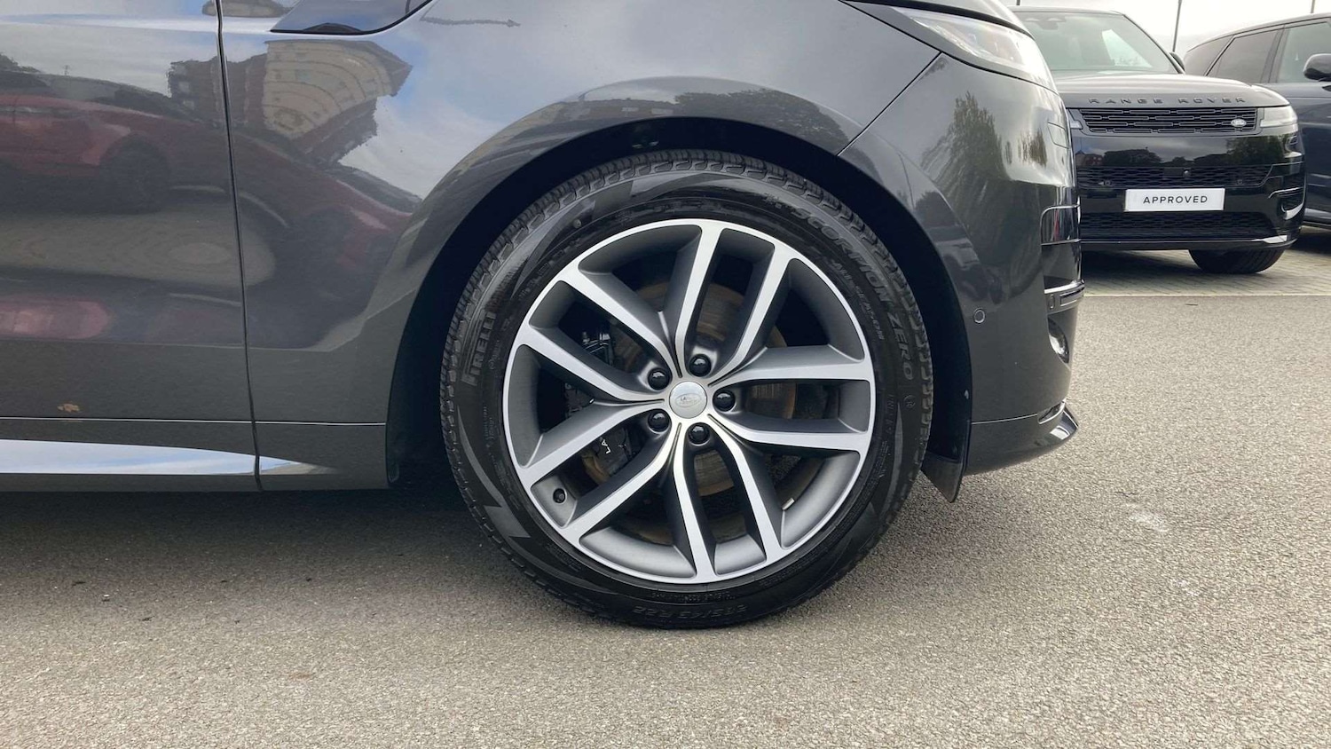 Used Land Rover Range Rover Sport 2024 for sale - 76459818: Photo 8