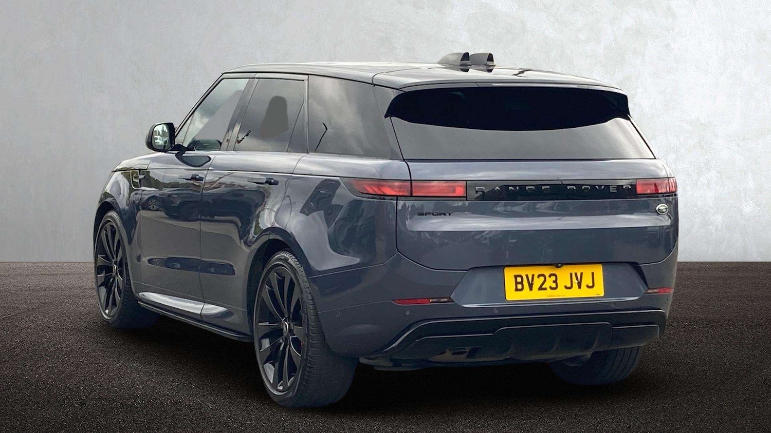 Used Land Rover Range Rover Sport 2023 for sale - 76460346: Photo 2