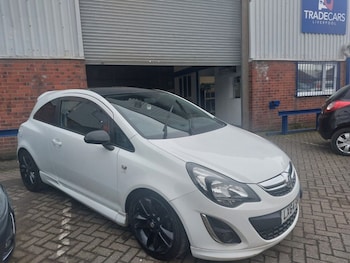 Vauxhall - Corsa